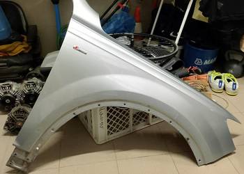 Błotnik prawy przód przedni srebrny s line audi Q7 q 7