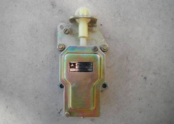 Wyłącznik krańcowy D-429r 500V 50Hz 2,5A Pokój Nowe d429r