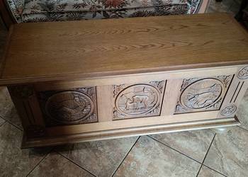 Skrzynia drewniana, rzeźbiona