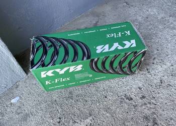 Sprężyna tył Audi A4 B6 B7 Kyb K-Flex RH6578