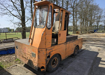 Wózek widłowy boczny IRION DFQ 40/12/40 S (ładowność 4 t / 4 m)