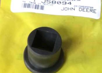 J58094 Plastikowa tuleja kwadratowa do wywrotki John Deere