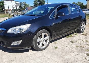 Opel Astra 1.4 Turbo 140 KM / 2011 r. / Zadbana / Opłacona