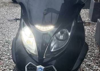 Motocykl Piaggio MP3