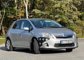 TOYOTA AURIS 1.8i HSD 136 KM Hybrid