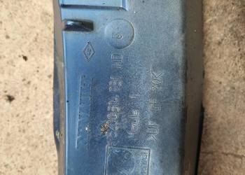 Ślizg błotnika Renault Clio 8200314930 8200314931