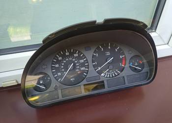 BMW E39 licznik zegary prędkościomierz benzyna