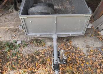 Przyczepka samochodowa