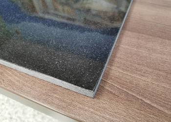 Granit ABSOLUTE BLACK 40x40x1,2 poler