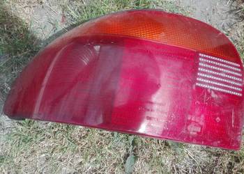 Ford Mondeo 94 r HB Lampa tylna lewa