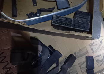 bmw e30 kratka nawiewu pas bezpieczeństwa