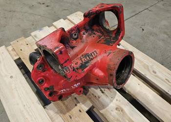 Uchwyt dyferencjału McCormick ZTX 280, 230, 260