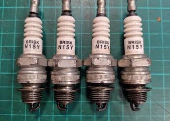 Świece zapłonowe N15Y 4 sztuki Świece zapłonowe N15Y 4 sztuki