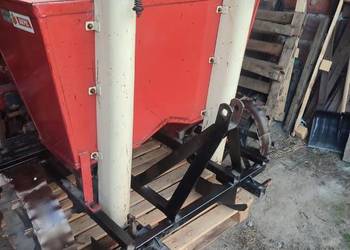 Sadzarka do ziemniaków Akpil