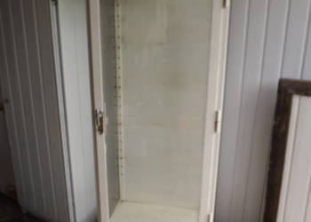 Szafa szpitalna gabinetowa z PRL  sygnowana 170x60x40 cm