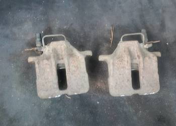 Zaciski Przód Lewa Prawa Audi A4 B5 (a-11)
