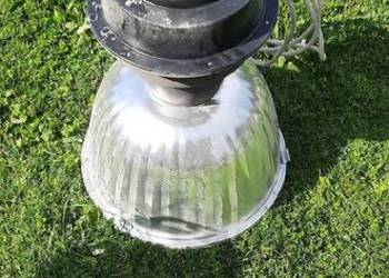 Lampa przemysłowa