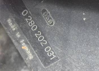 Przepływomierz BMW  E30 320i 323i E28 520i BOSCH 0280202031 BMW 13621284407