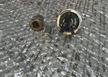 Piaggio vespa primavera gts stacyjka kluczyk zamek