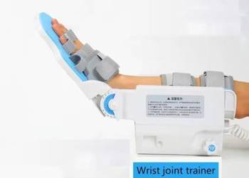 Trener nadgarstka i palców – sprzęt do rehabilitacji dłoni po urazie