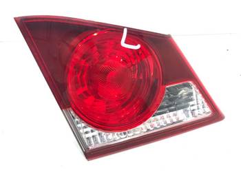 LAMPA TYŁ LEWA WEWNĘTRZNA HONDA CIVIC VIII Sedan/Limuzyna ŚWIATŁO