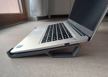 Nóżki podstawka do laptopa notebooka