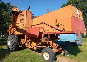 Kombajn zbożowy Bizon ZO56