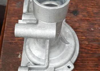 Obudowa Pompy Wody C4 C5 Xsara Picasso 307 407 408 2.0 16v