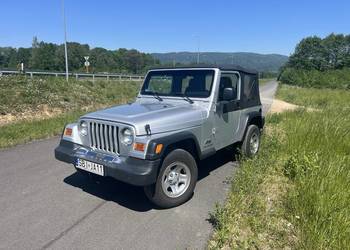 Jeep Wrangler 2.5 2.4 105 kw niski przebieg