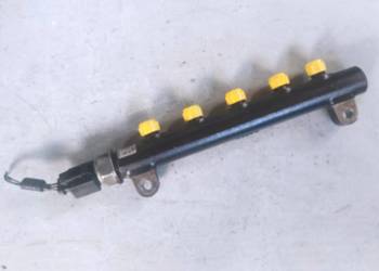 Listwa wtryskowa Captiva 2.2 96868901