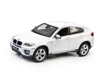 BMW X6 41500 1:24 biały