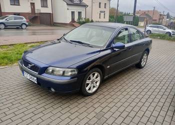 Volvo S60 2.4 163k.