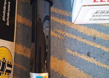 Amortyzatory 19-263007 Mercedes glc 2 sztuki 500 zł pełno sprawne oras