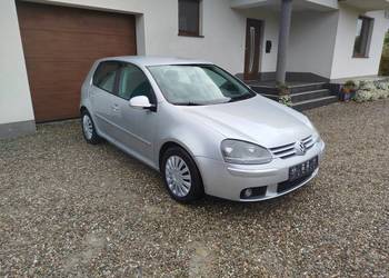 VW Golf V 1.6  benzyna 5drzwi