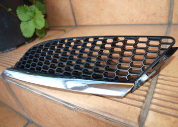 Nissan Almera listwa chrom na grill przód (lewa) 2002 -2006r