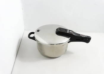 Szybkowar WMF Perfect 4,5L | Cromargan | Indukcja