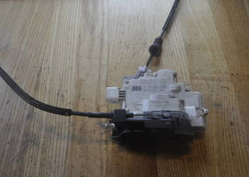 Zamek tył lewy 3C4839015A Vw Passat B7