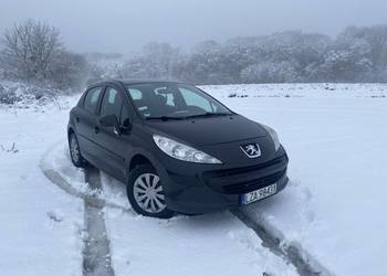 Peugeot 207 Hackback 1.4 benzyna opony lato zima