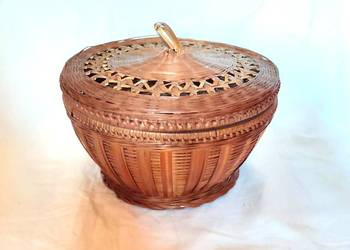 Pojemnik wiklinowy okrągły z przykrywką koszyk pudełko retro vintage boho P