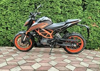 KTM 125 DUKE 2024r 6300km KTM 125 DUKE 2024r 6300km