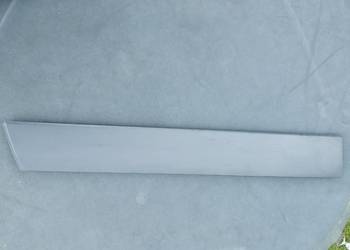 Listwa drzwi prawych przód 77521-61MO