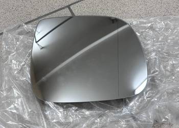 Wklad lusterka prawy audi q5 8r0857536