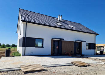 Gotowy dom w zabudowie dwurodzinnej (Bliźniak)