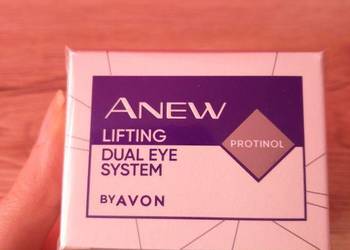 Podwójny program liftingujący okolice oczy z Protinolem Avon