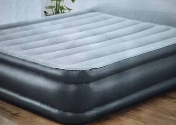 materac dmuchany pompką elektryczną LIVARNO home