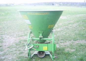 Rozsiewacz nawozów ( lejek)