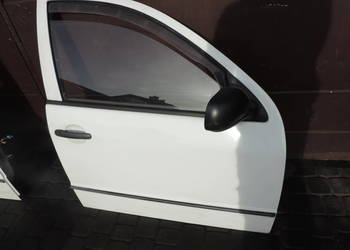 SKODA FABIA I HB 5D DRZWI PRAWE PRZEDNIE KOLOR 1026