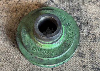 John Deere 1032 1042 1052 4045 Koło Prowadzące R96347