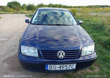Volswagen Bora 1.6 SR + LPG