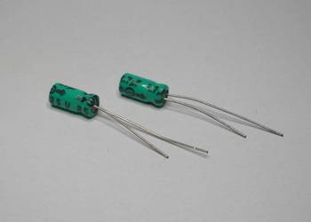 Kondensator 4,7uF 25V Unitra ELWA